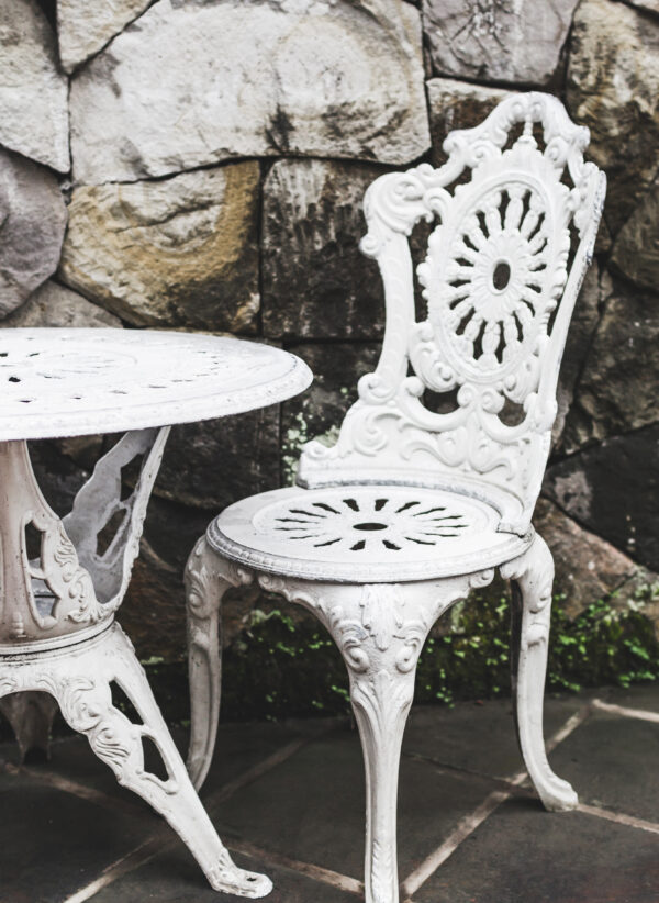 Old vintage white furniture - Image 3